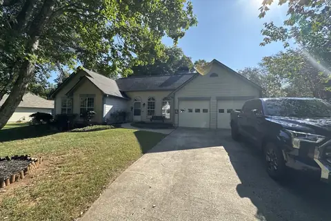 Ranch home with a two-car garage in North Georgia